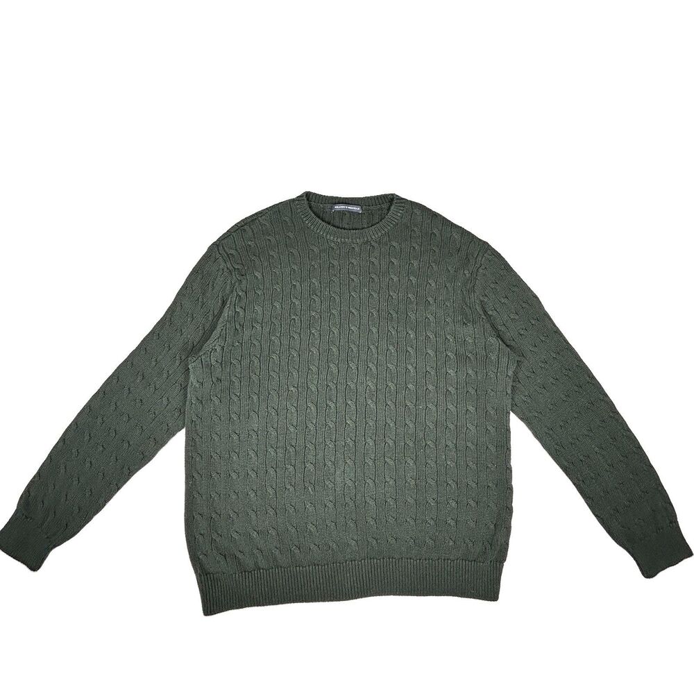Brandy Melville Brianna Cotton Cable Knit Crew Neck Sweater. Dark Forest Green.